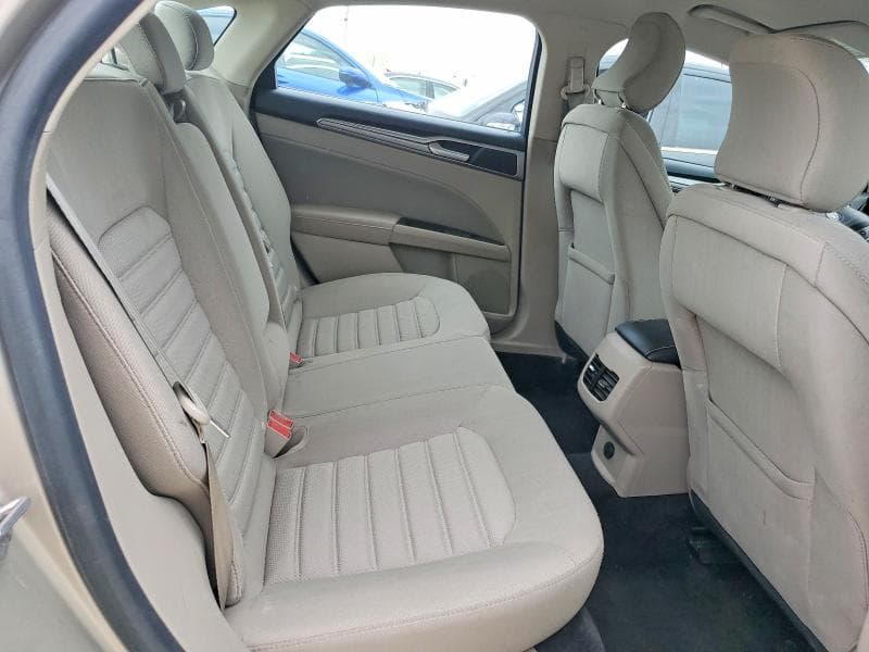 2018 FORD FUSION SE 10