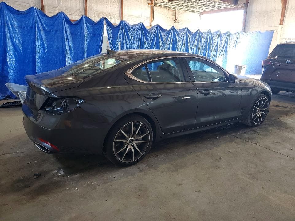 2026 GENESIS G70 2.5T STANDARD 3