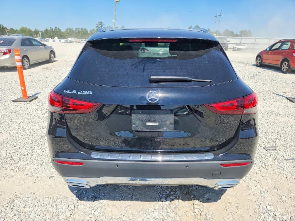 2023 MERCEDES-BENZ GLA 250 6