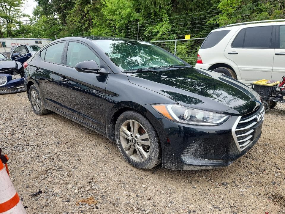 2018 HYUNDAI ELANTRA SEL 4