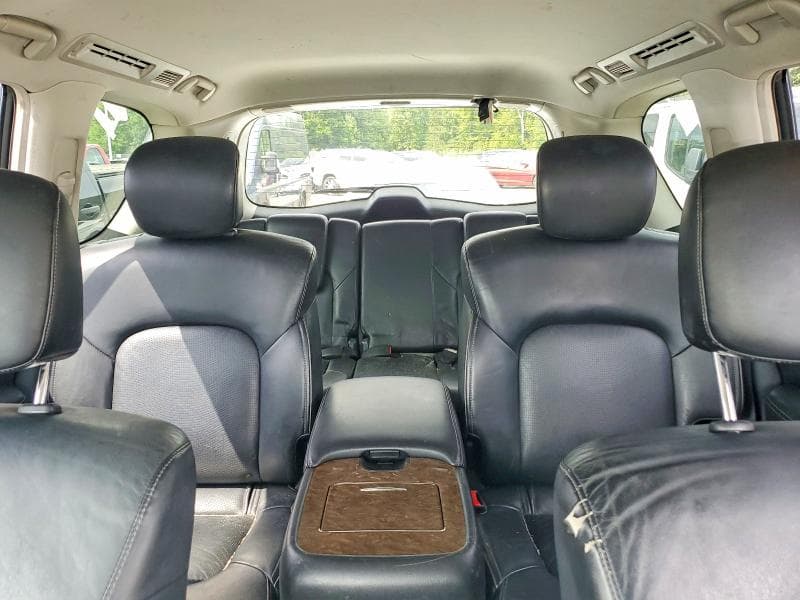 2017 INFINITI QX80 BASE 10
