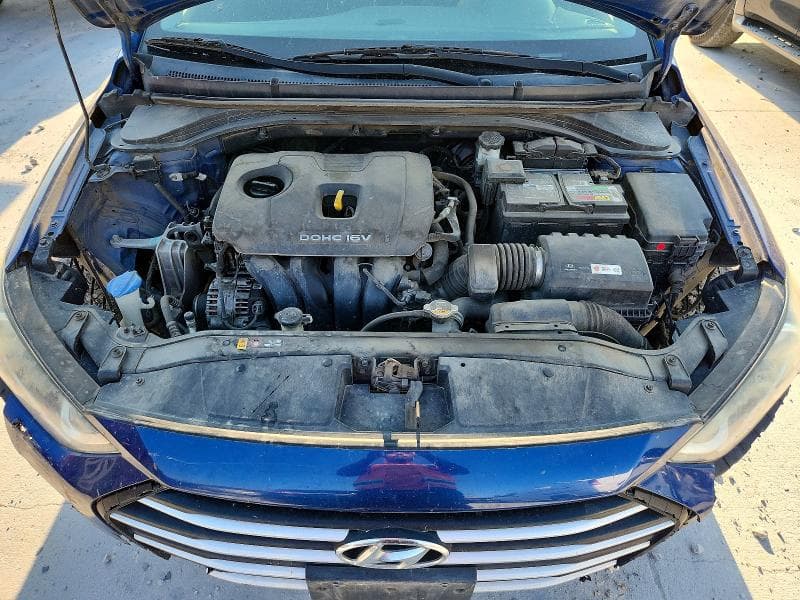 2017 HYUNDAI ELANTRA 11