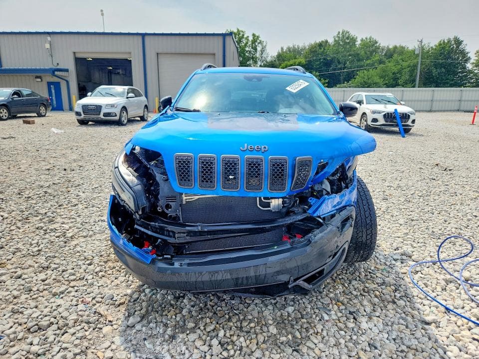 2022 JEEP CHEROKEE TRAILHAWK 5