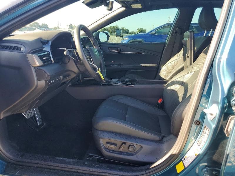 2025 TOYOTA CAMRY XSE 7