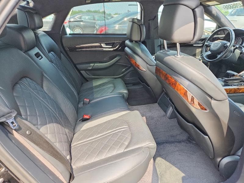2018 AUDI A8 L QUATTRO 10