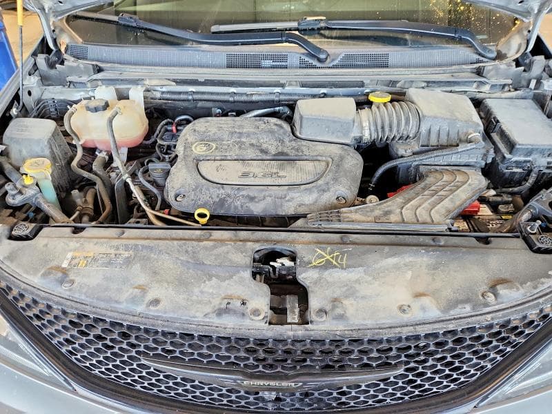 2020 CHRYSLER PACIFICA TOURING L 12