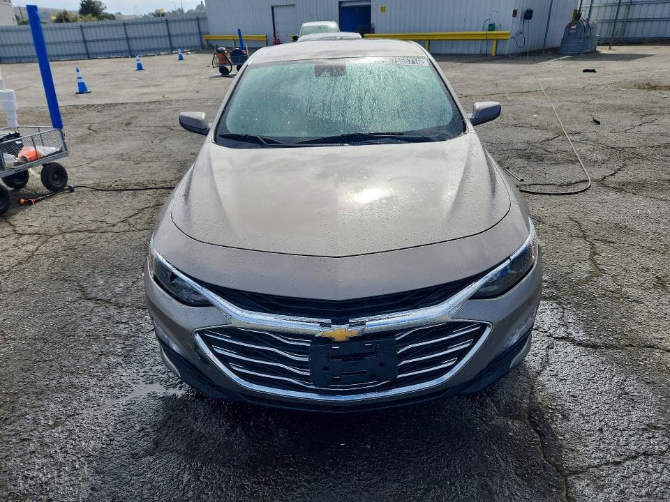 2023 CHEVROLET MALIBU LT 5