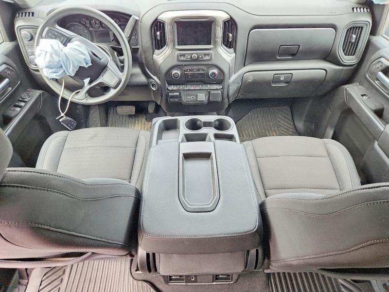 2025 CHEVROLET SILVERADO K2500 CUSTOM 8