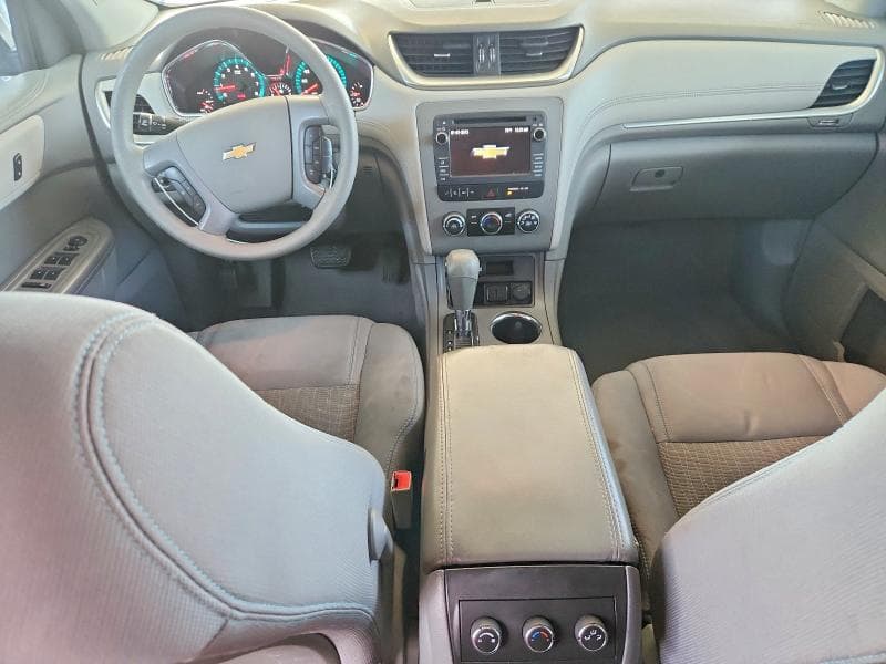 2017 CHEVROLET TRAVERSE LS 8