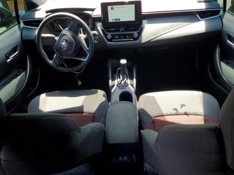 2026 TOYOTA COROLLA SE 8