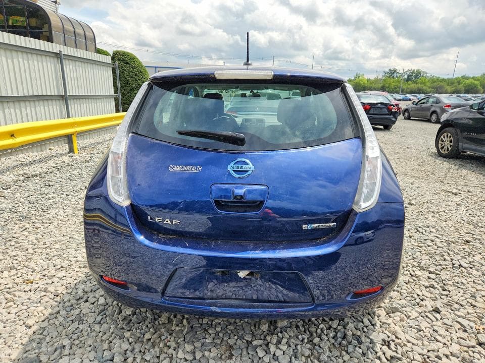 2017 NISSAN LEAF S 6