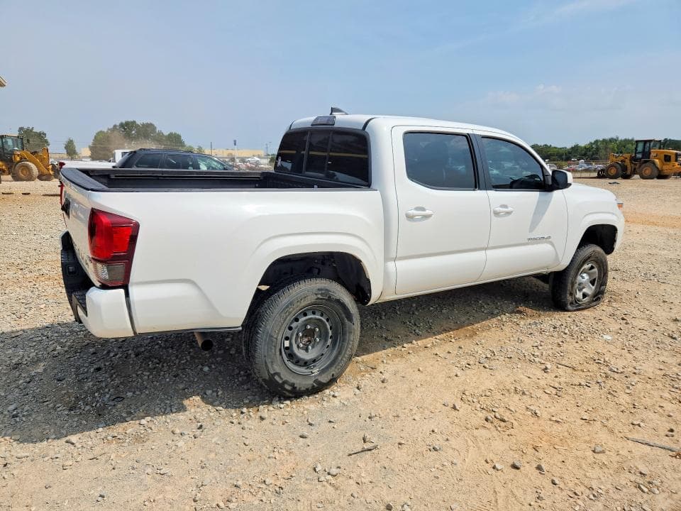 2018 TOYOTA TACOMA SR V6 3