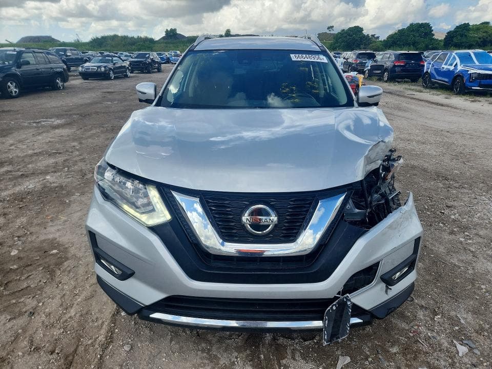 2018 NISSAN ROGUE SL 5