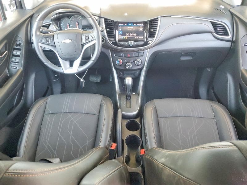 2021 CHEVROLET TRAX 1LT 8