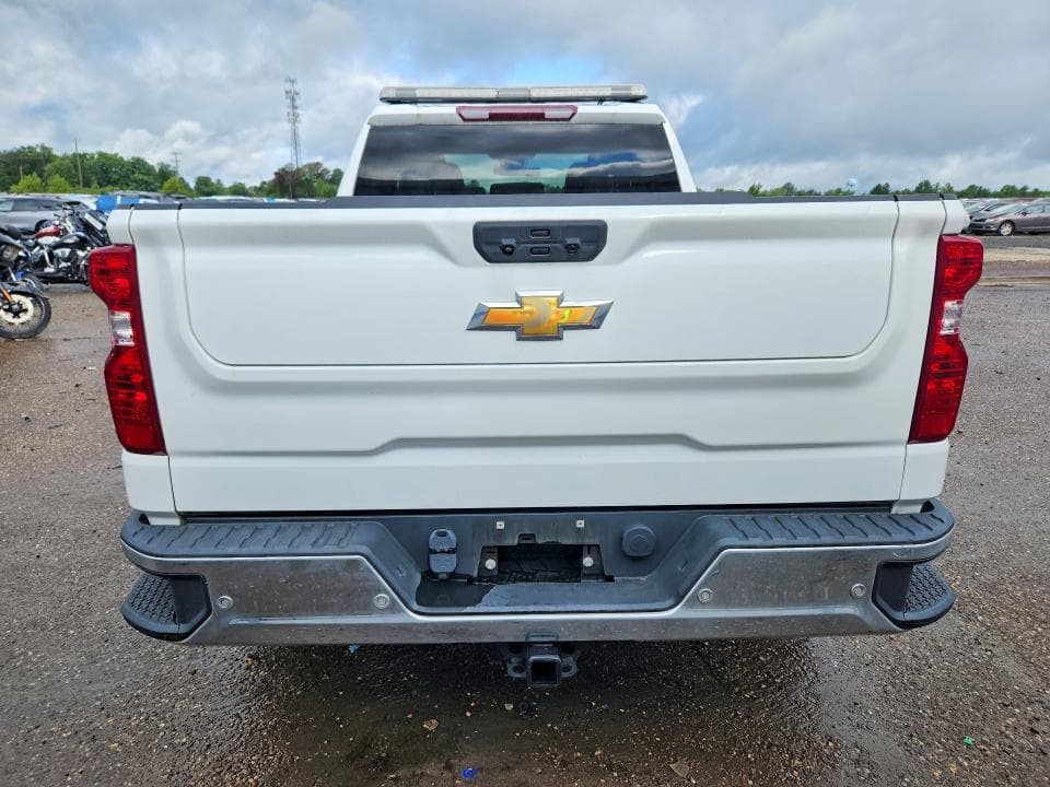 2023 CHEVROLET SILVERADO C1500 6
