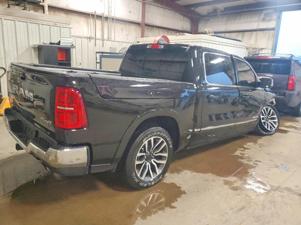 2025 RAM 1500 LIMITED 3