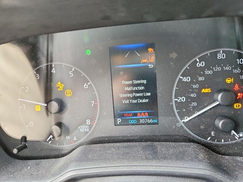 2023 TOYOTA COROLLA LE 9