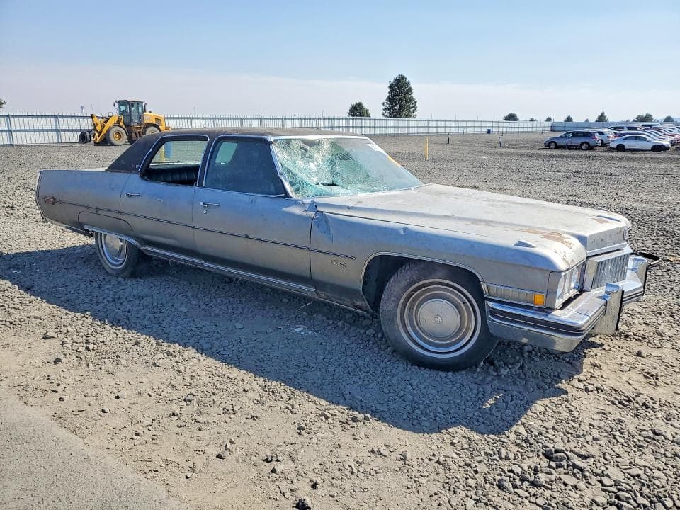 1973 CADILLAC UK 4
