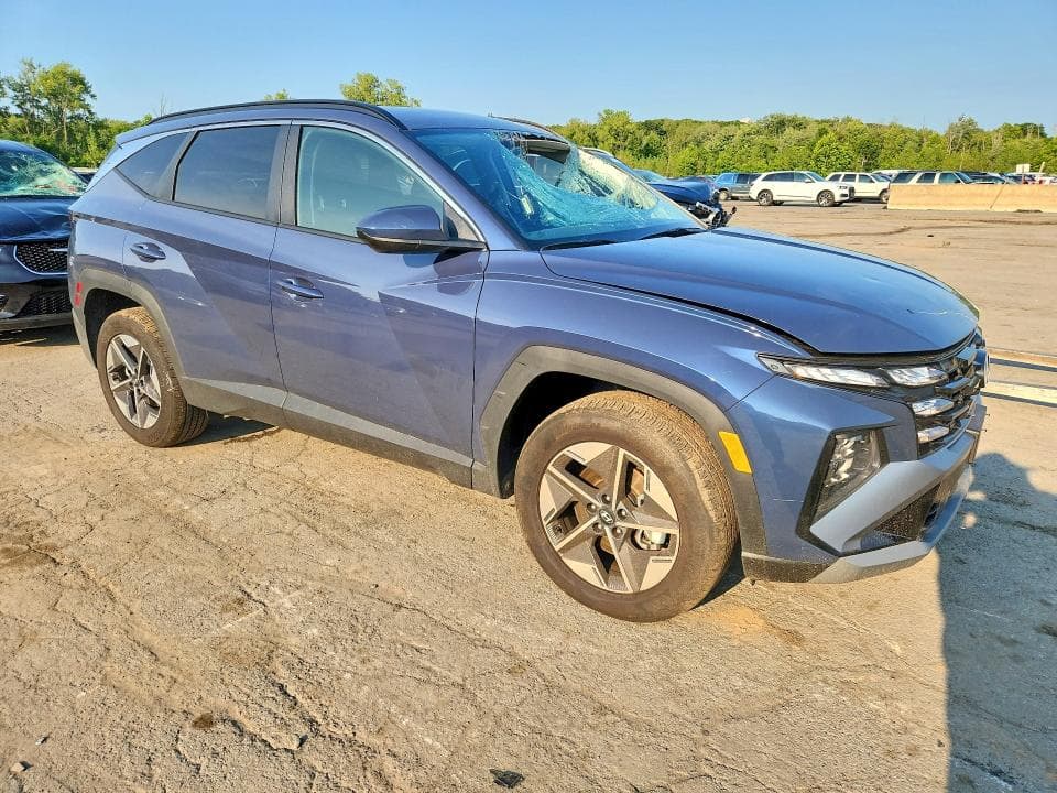 2026 HYUNDAI TUCSON SEL 4