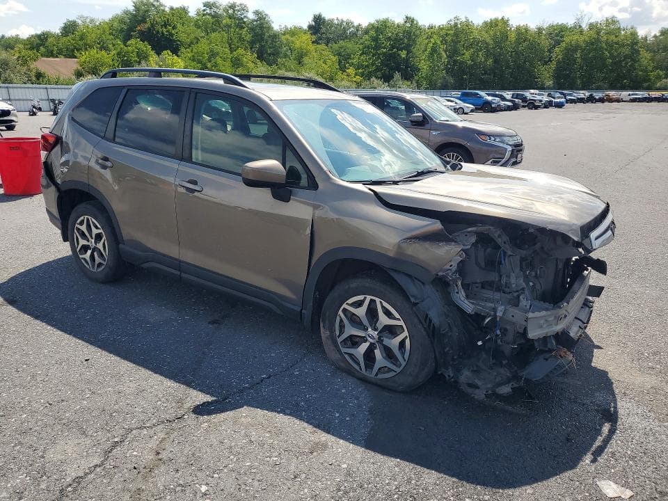 2020 SUBARU FORESTER PREMIUM 4