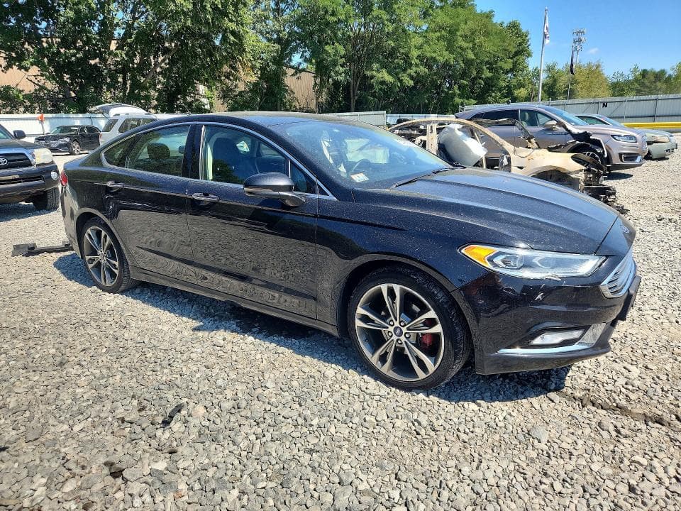 2017 FORD FUSION 4