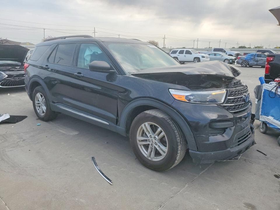 2021 FORD EXPLORER XLT 4