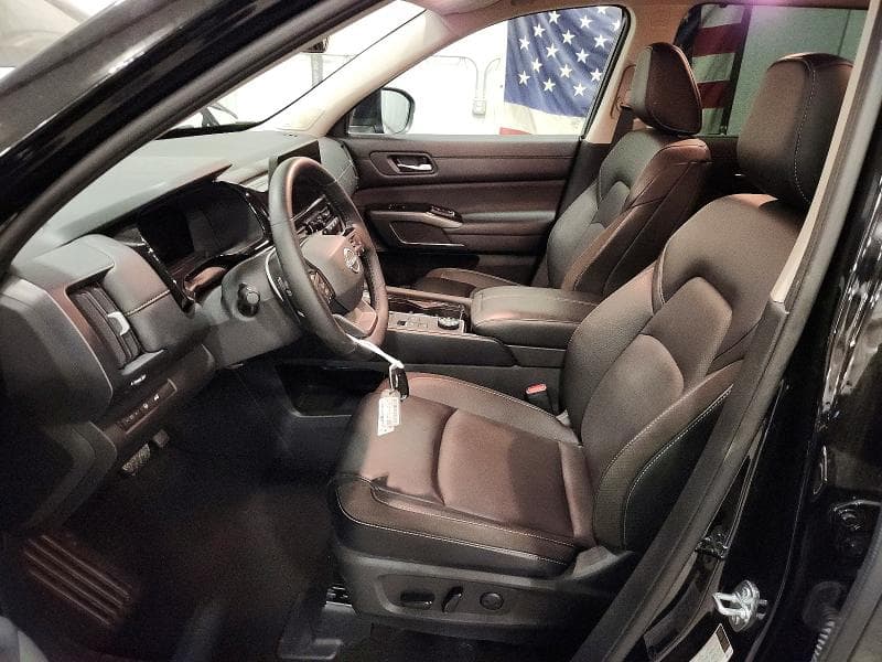 2026 NISSAN PATHFINDER SL 7