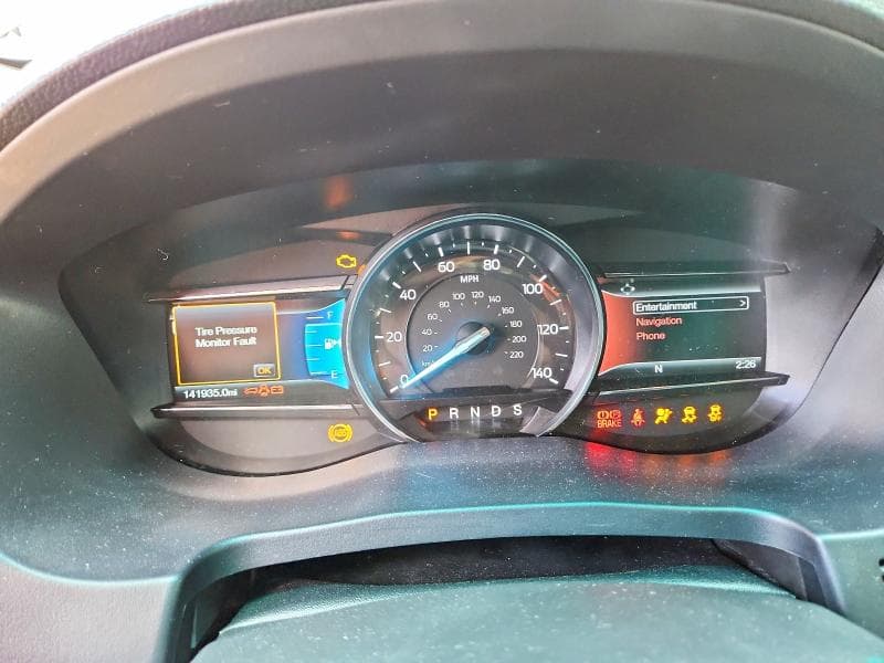 2017 FORD EXPLORER XLT 9