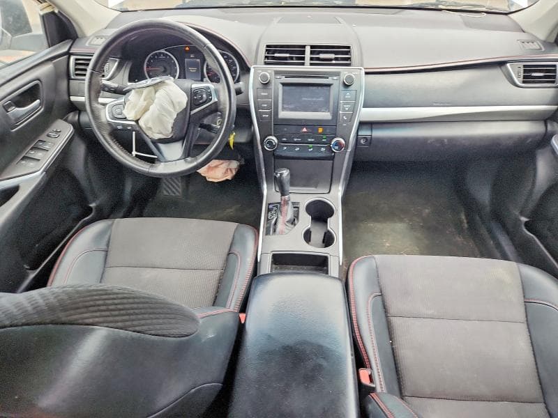 2017 TOYOTA CAMRY SE 8