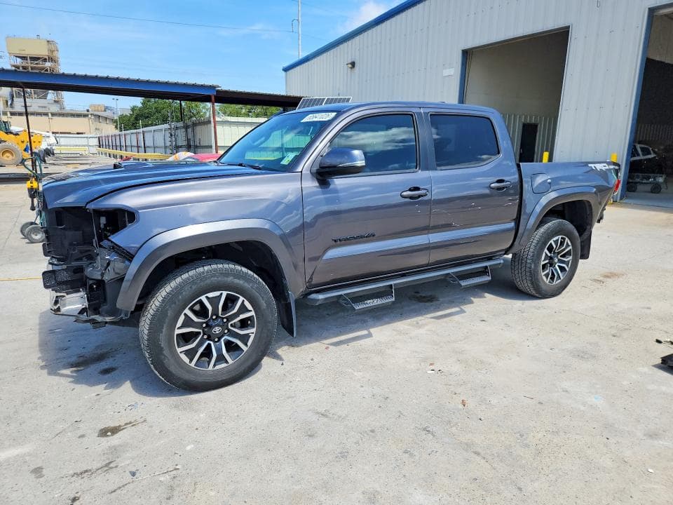 2023 TOYOTA TACOMA TRD SPORT - 1