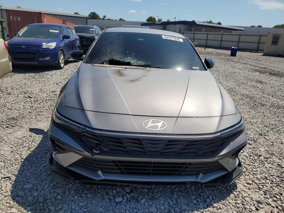 2025 HYUNDAI ELANTRA SEL SPORT 5