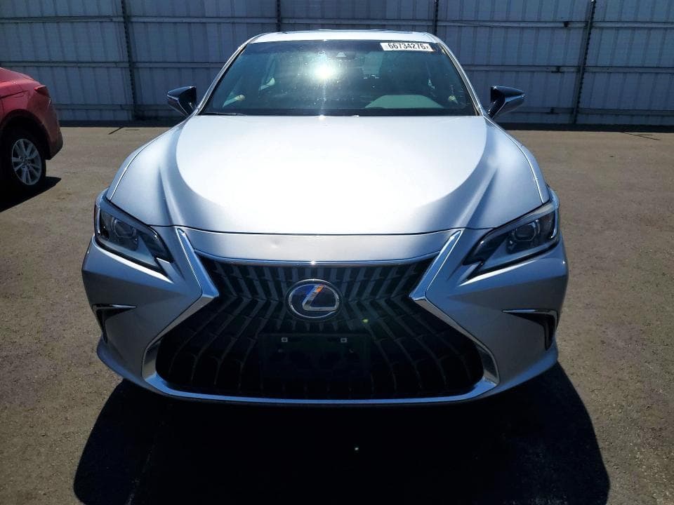 2022 LEXUS ES 300H BASE 5