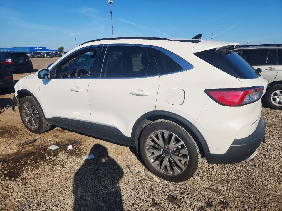 2020 FORD ESCAPE TITANIUM 2