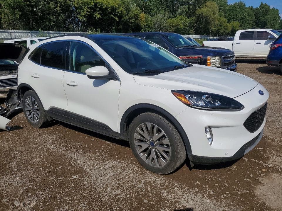 2022 FORD ESCAPE TITANIUM 4