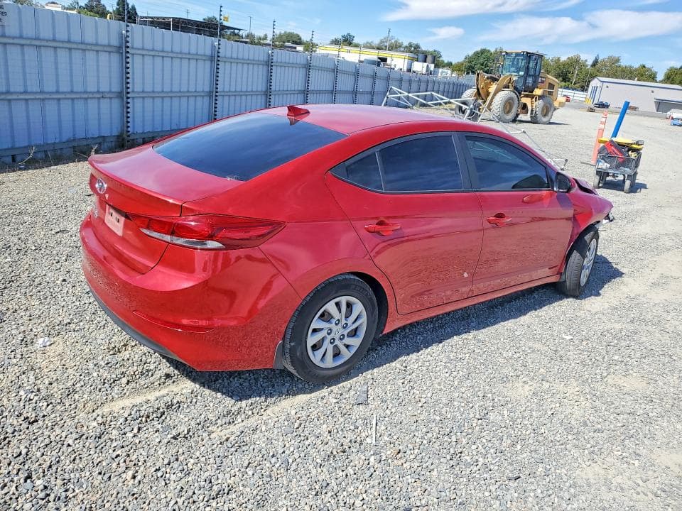 2018 HYUNDAI ELANTRA SE 3