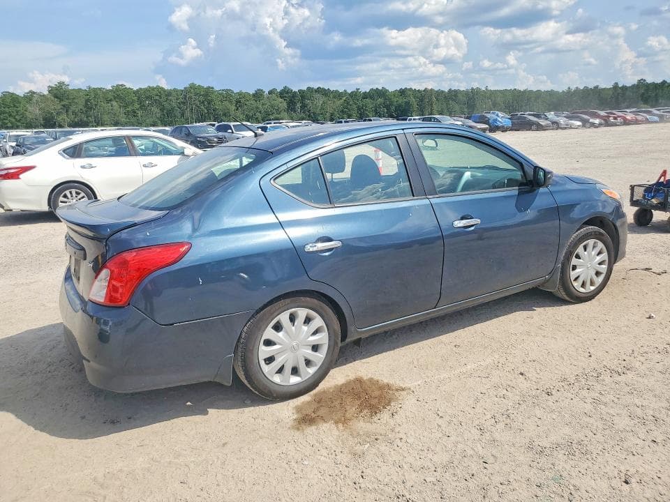 2017 NISSAN VERSA 1.6 SV 3