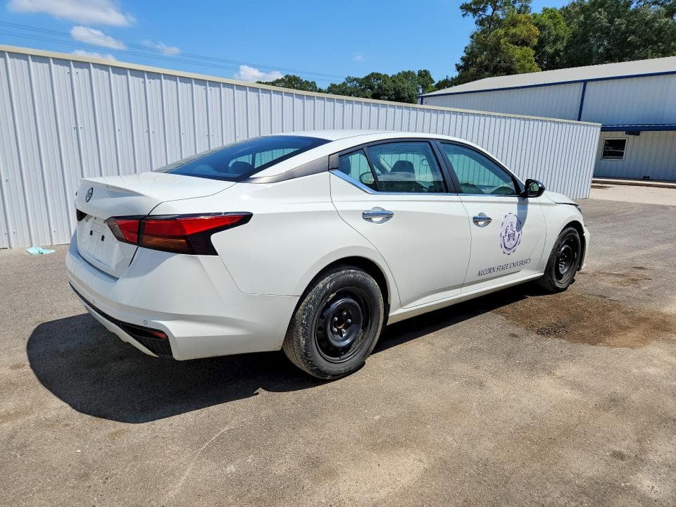 2024 NISSAN ALTIMA S 3