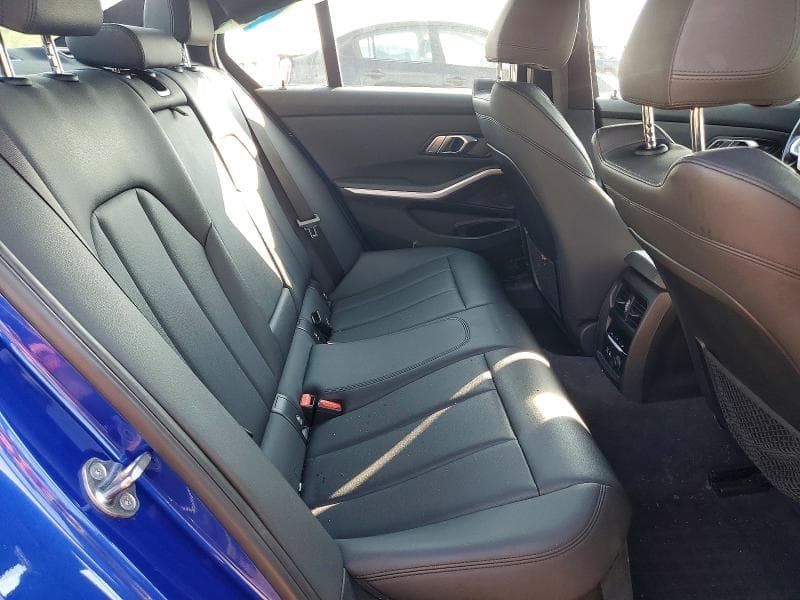 2019 BMW 330XI 10