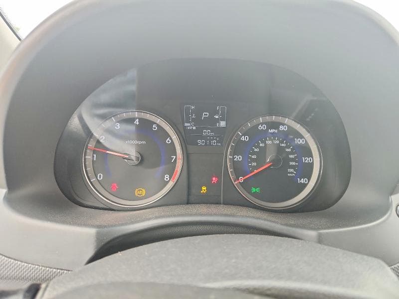 2017 HYUNDAI ACCENT SE 9