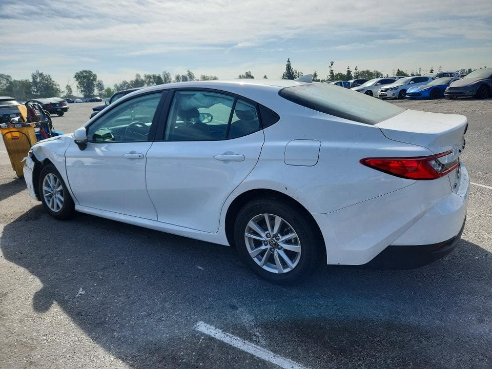2025 TOYOTA CAMRY LE 2