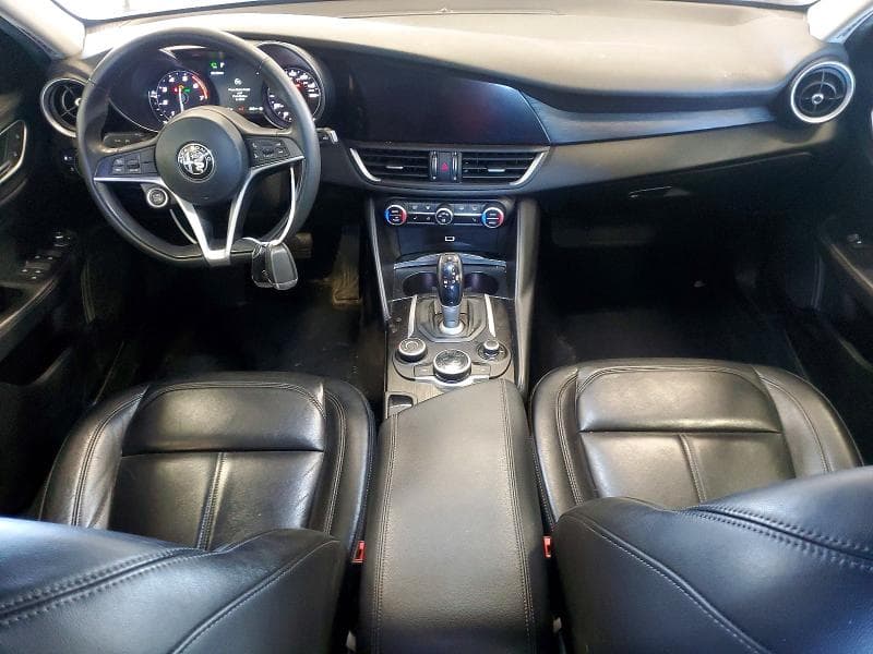 2017 ALFA ROMEO GIULIA Q4 8