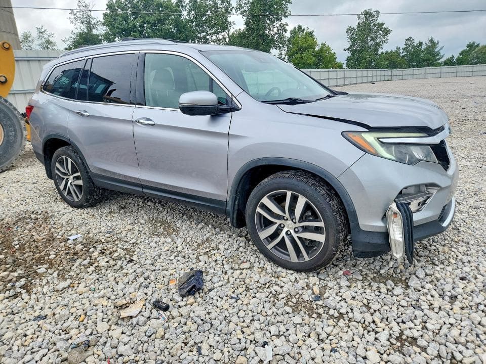 2017 HONDA PILOT ELITE 4