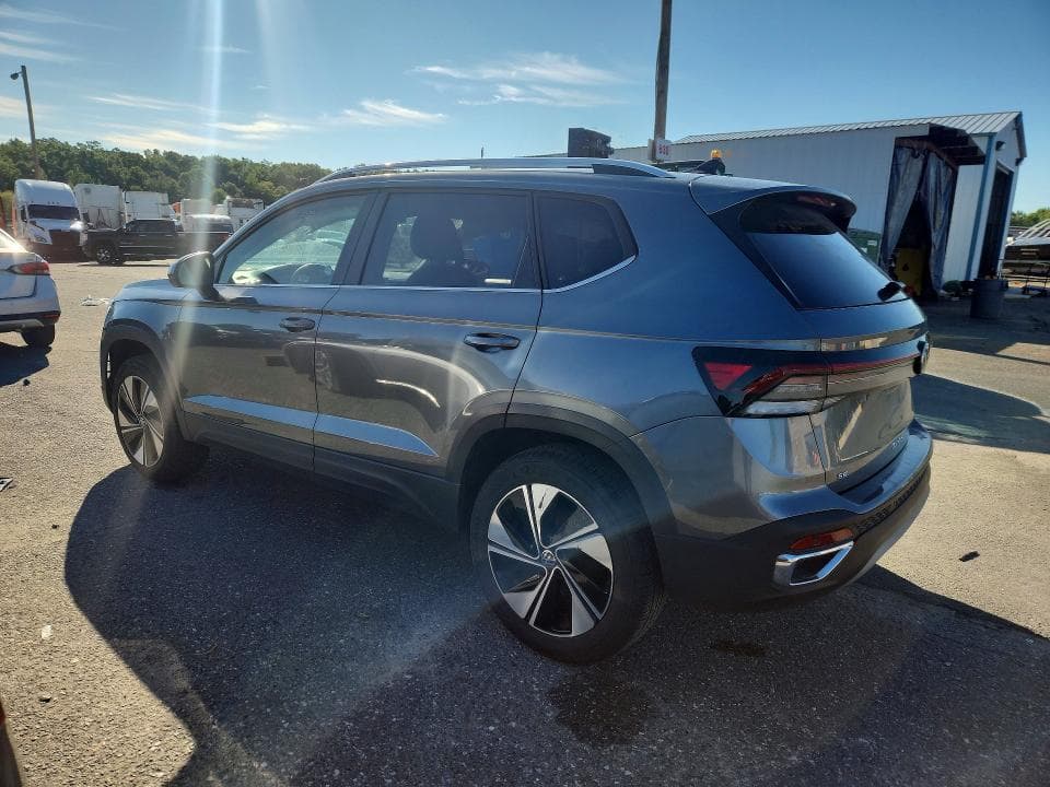 2025 VOLKSWAGEN TAOS SE 2