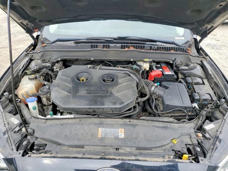 2017 FORD FUSION SE 11