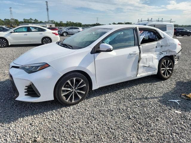 2017 TOYOTA COROLLA SE - 1