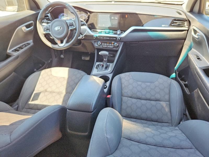 2020 KIA NIRO LX 8