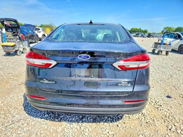 2020 FORD FUSION SE 6