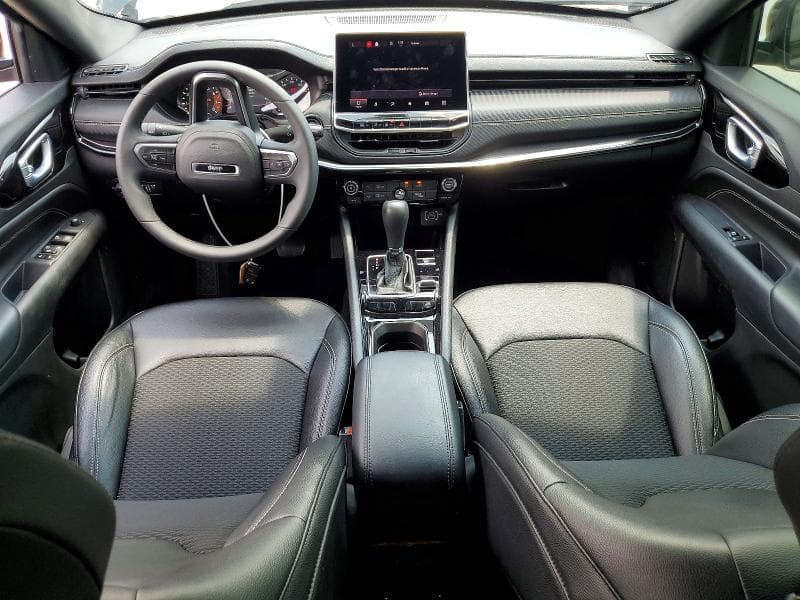 2024 JEEP COMPASS LATITUDE 8