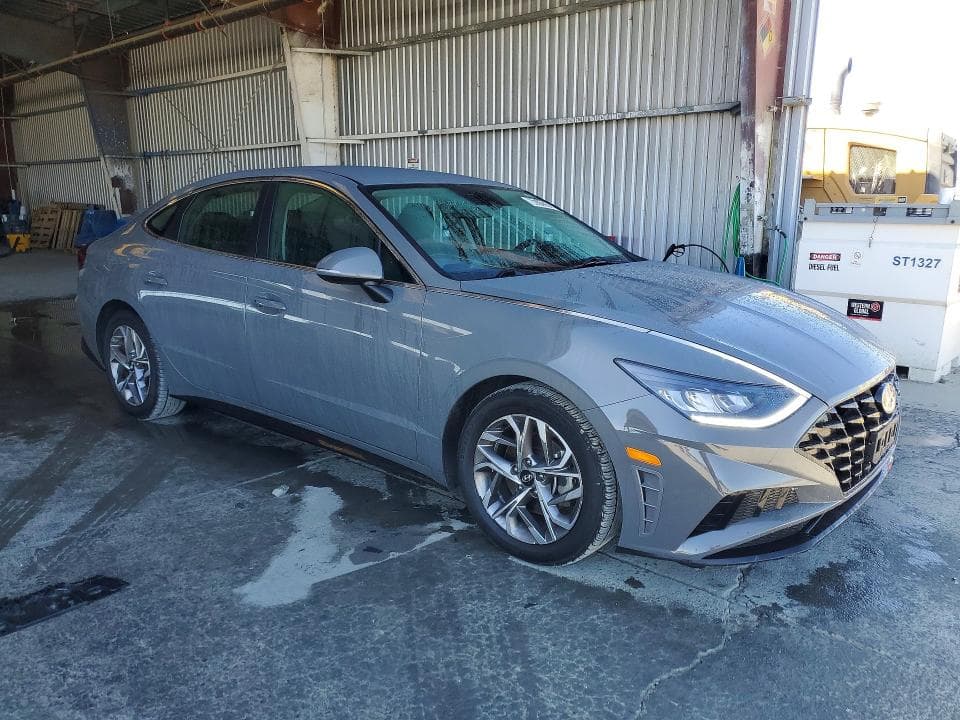 2021 HYUNDAI SONATA SEL 4