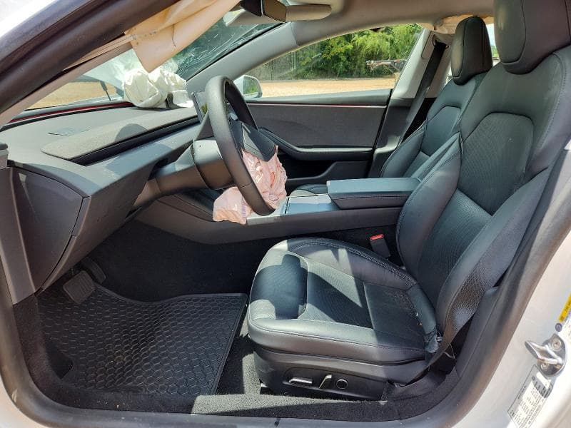 2025 TESLA MODEL 3 7